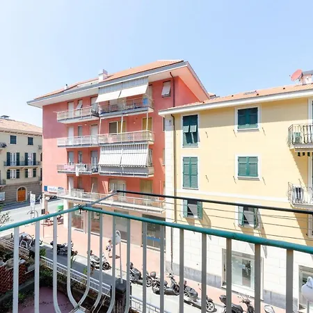 Apartament Altido Apt Suitable For Families Up To 6, With Parking Sestri Levante
